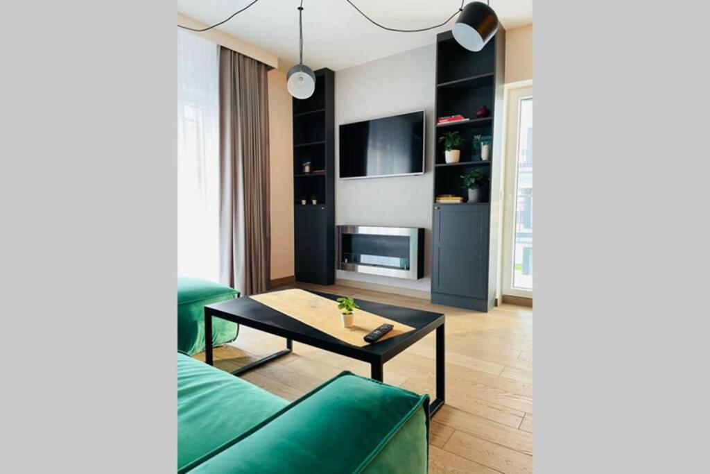Loftowy Apartament Bohema Old Praga-North Warschau Buitenkant foto
